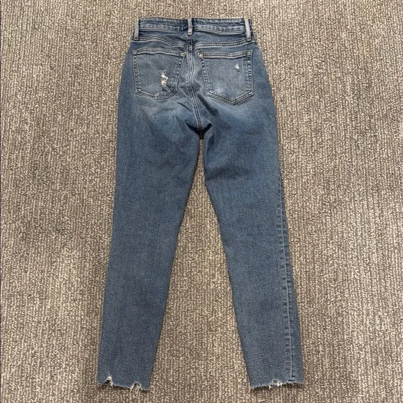 LOFT Curvy High Waist Skinny Ankle Jeans with Vintage Appeal - Picture 3 of 3